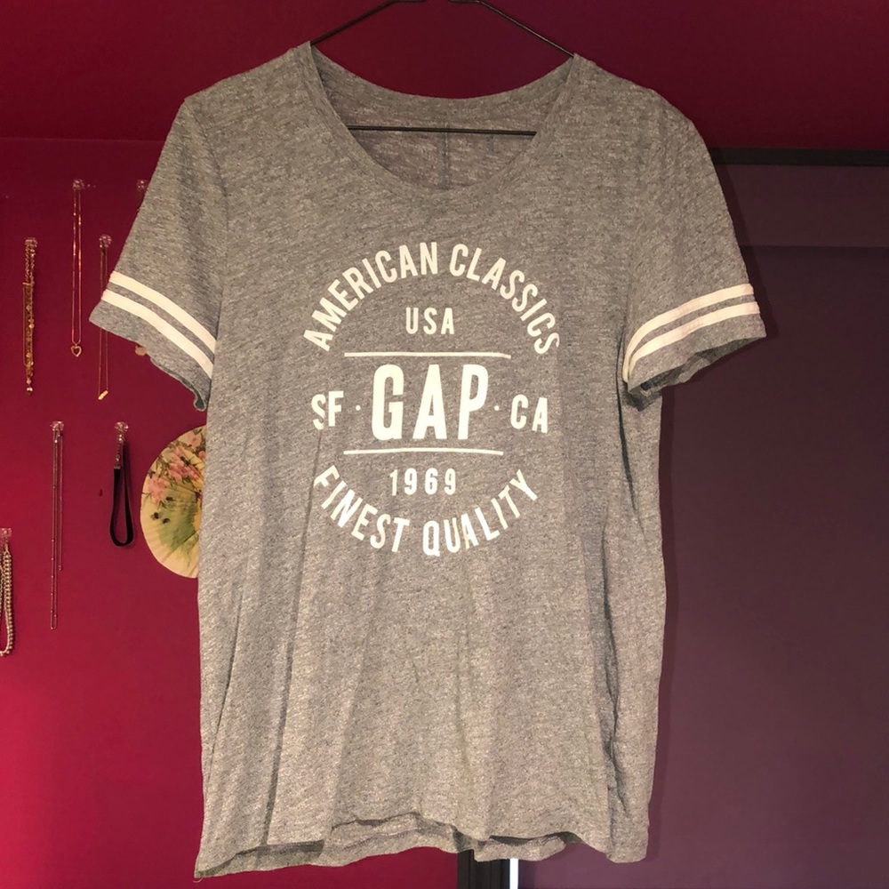 Gap T-Shirt